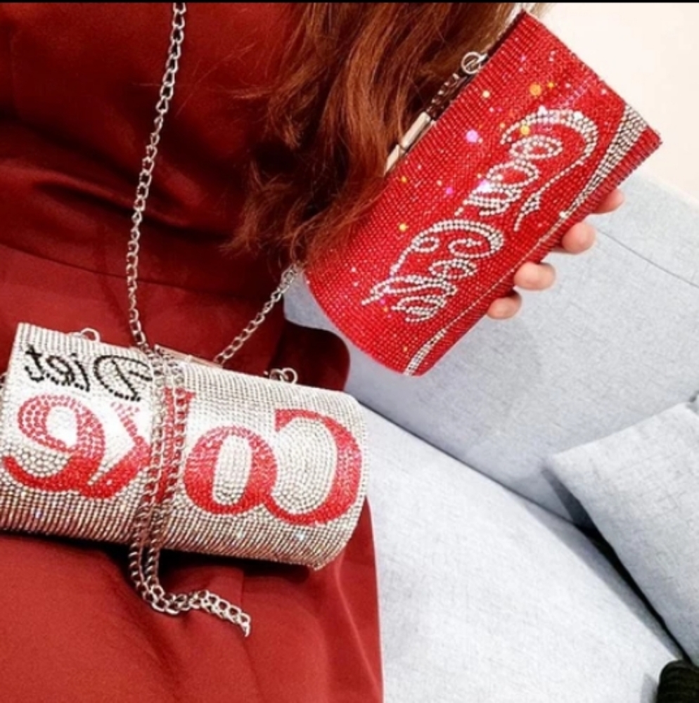 Shoulder bag. Only Coke bag available - Picture 2 of 6